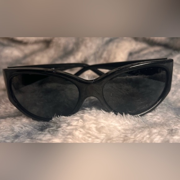 Versace Authentic Black Sunglasses with Gold Logo - Picture 1 of 9